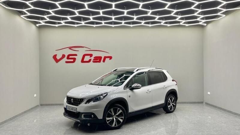 Branco Usado 2016 Peugeot 2008 SUV | € 12.900 (Caro) - Imagem 1/4