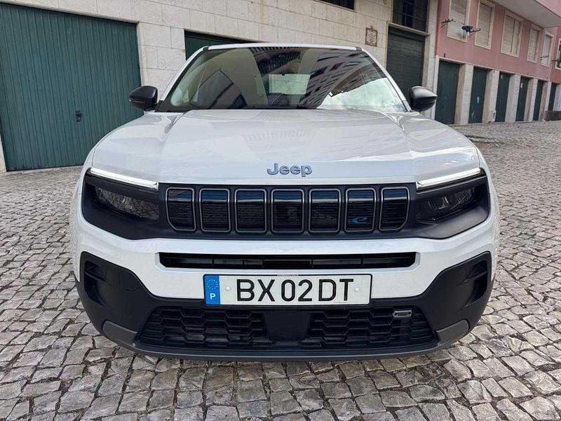 Usado Jeep Avenger EV Longitude 114 kW (156 HP) 2024 Branco SUV