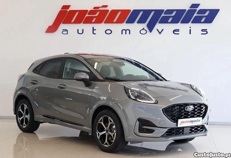 Branco Usado 2025 Ford Puma ST Sedan | € 22.900 (Preço justo) - Imagem 1/1
