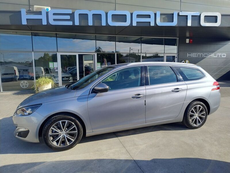Cinzento (metalizado) Usado 2016 Peugeot 308 Allure Carrinha | € 12.990 (Preço justo) - Imagem 1/4