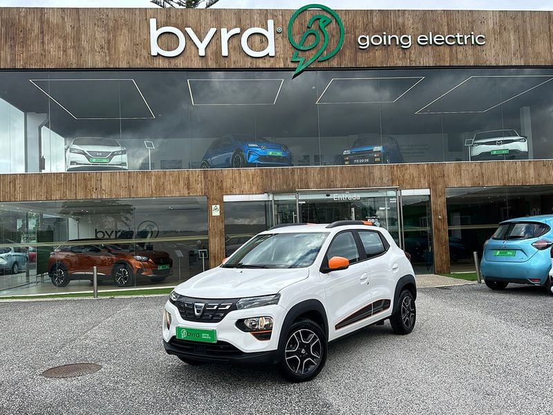 Branco Usado 2021 Dacia Spring Comfort Plus Citadino | € 11.900 (Preço justo) - Imagem 1/4