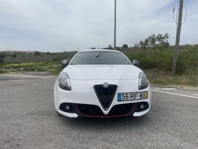 Usado 2016 Alfa Romeo Giulietta Citadino | € 12.000 (Preço justo) - Imagem 1/4
