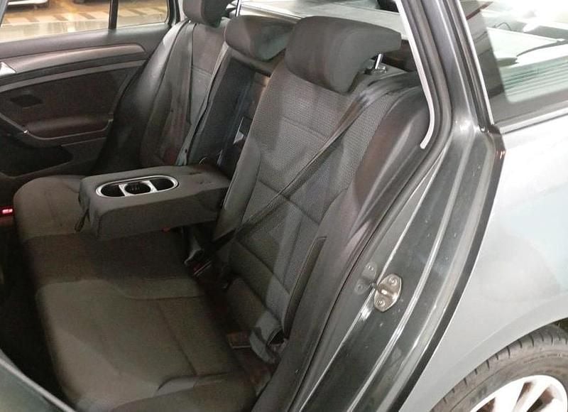 Usado VW Golf VII 115 HP (84 kW) 2017 Cinzento Carrinha