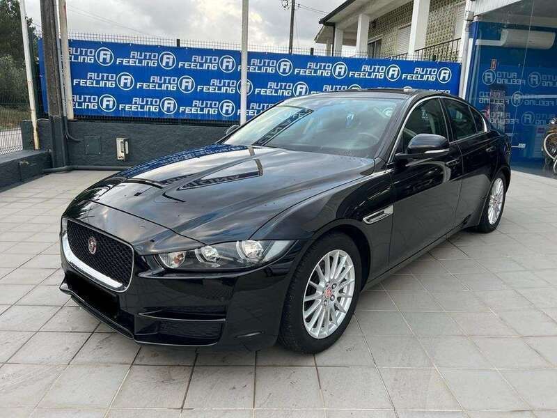 Preto Usado 2016 Jaguar XE Prestige Sedan | € 17.900 (Preço elevado) - Imagem 1/4