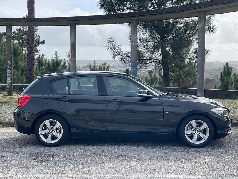 Usado BMW 116 Sport Line 116 HP (85 kW) 2015 Preto Citadino