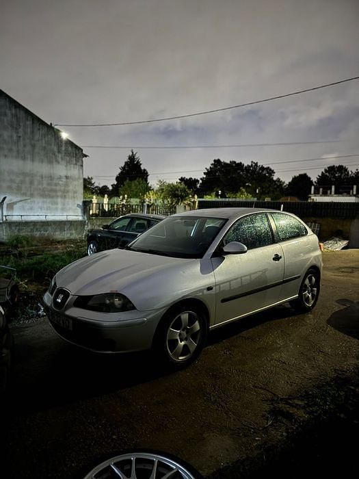 Usado Seat Ibiza 75 HP (55 kW) 2003 Citadino