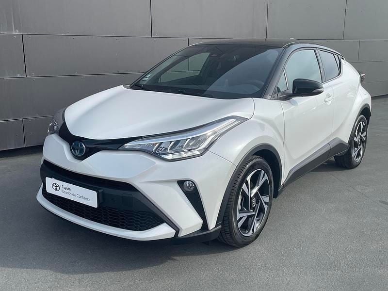Branco (pintura metalizada especial) Usado 2023 Toyota C-HR SUV | € 31.250 (Preço justo) - Imagem 1/4