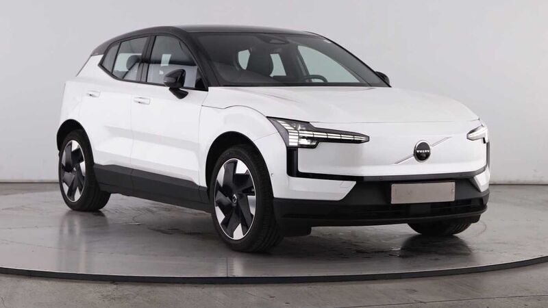 Branco Usado 2024 Volvo EX30 SUV | € 43.450 (Preço justo) - Imagem 1/4