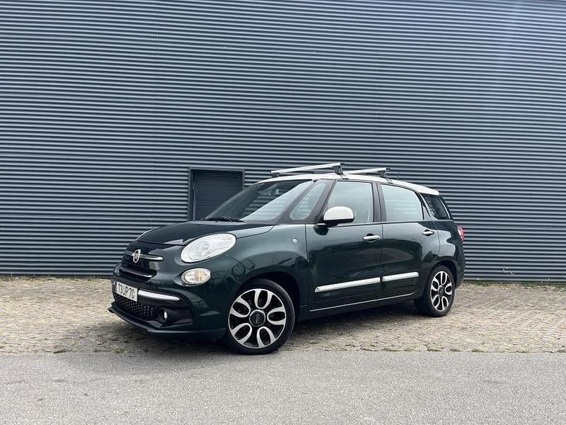 Verde Usado 2018 Fiat 500L Wagon Monovolume | € 16.990 - Imagem 1/4