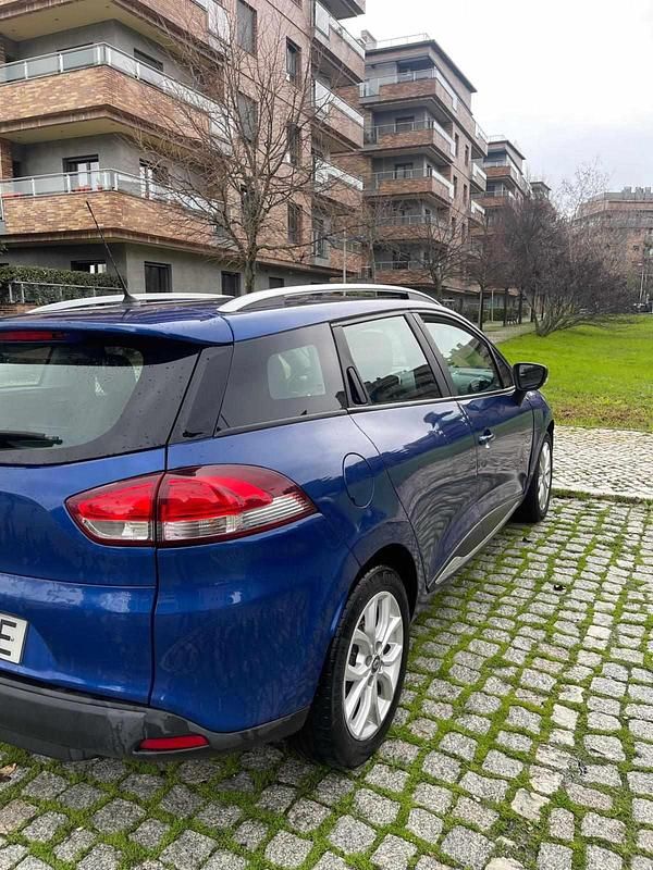 Usado Renault Clio GrandTour 90 HP (66 kW) 2019 Azul Carrinha
