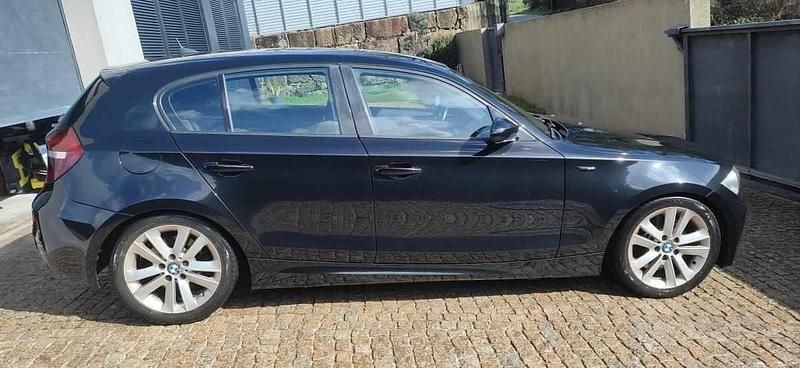 Usado BMW 123 204 HP (150 kW) 2008 Preto Citadino
