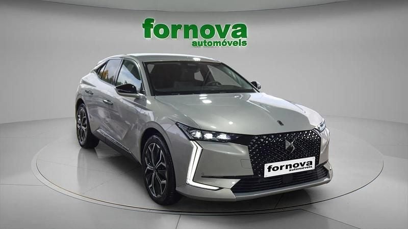 Usado DS Automobiles DS4 136 HP (100 kW) 2025 Cinza SUV