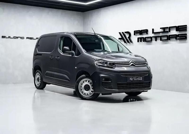 Castanho Usado 2020 Citroën Berlingo Monovolume | € 14.950 (Preço elevado) - Imagem 1/4