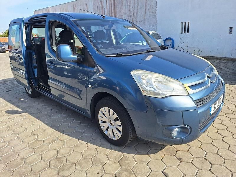 Usado Citroën Berlingo 90 HP (66 kW) 2014 Azul Monovolume