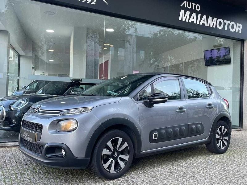 Cinzento Usado 2020 Citroën C3 Citadino | € 11.250 (Preço justo) - Imagem 1/4