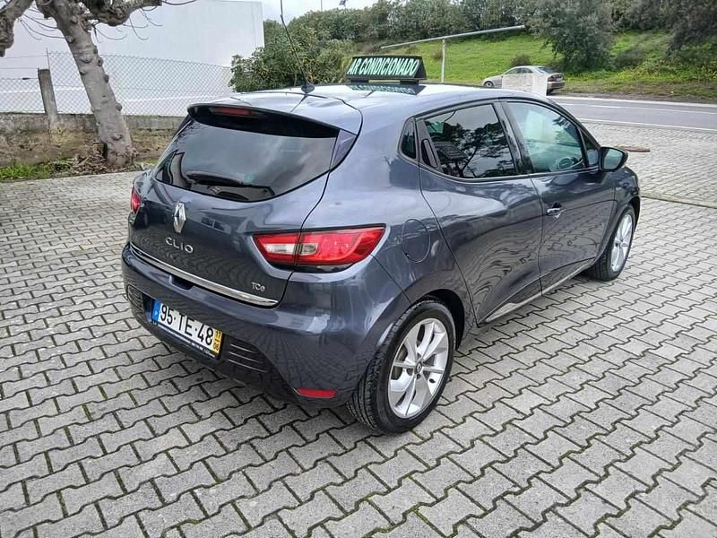 Usado Renault Clio IV 90 HP (66 kW) 2017 Cinzento Citadino