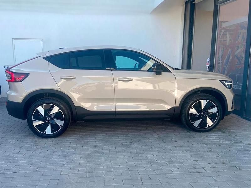 Usado Volvo EC40 185 kW (252 HP) 2024 Outra SUV