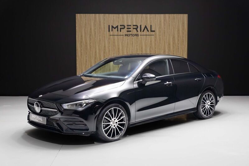 Preto Usado 2022 Mercedes CLA250e AMG line Sedan | € 39.450 (Preço justo) - Imagem 1/4