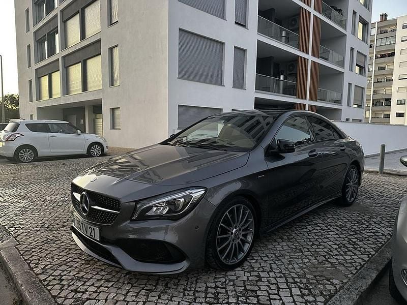 Usado 2017 Mercedes CLA200 AMG Sedan | € 23.990 (Preço justo) - Imagem 1/4