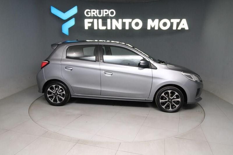 Cinza Usado 2020 Mitsubishi Space Star Intense | € 11.990 (Preço justo) - Imagem 1/4