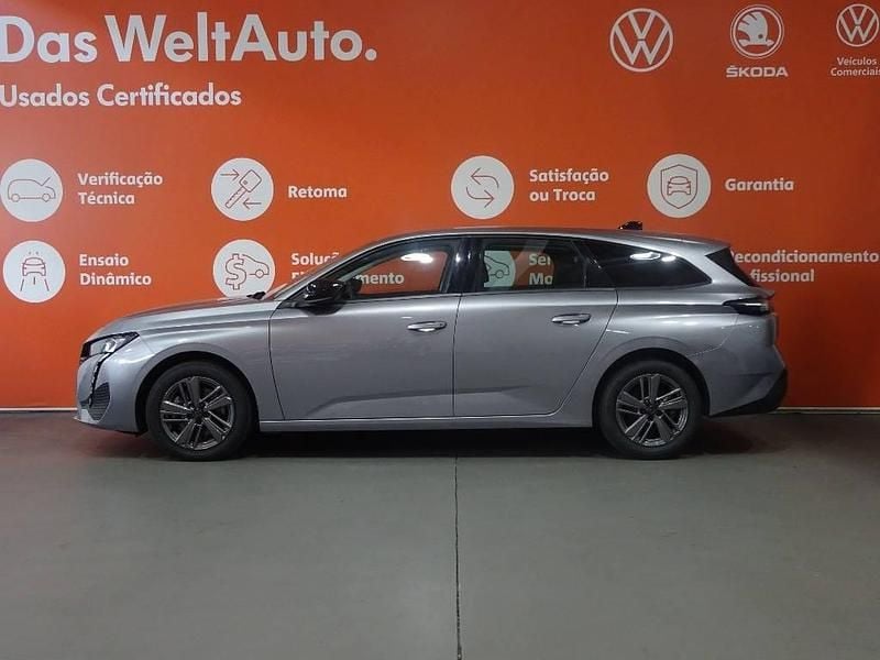 Cinzento claro metalizado Usado 2024 Peugeot 308 Active Carrinha | € 20.190 (Super Preço) - Imagem 1/3