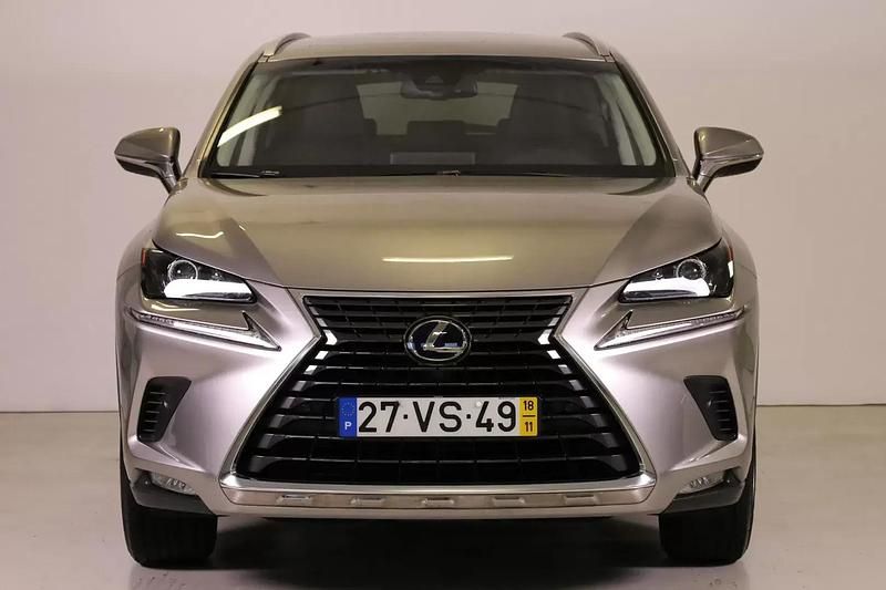 Usado Lexus NX300h Executive Line 197 HP (144 kW) 2018 Cinza SUV