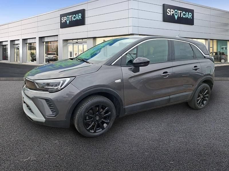 Usado Opel Crossland Design & Tech 110 HP (80 kW) 2023 Cinzento SUV