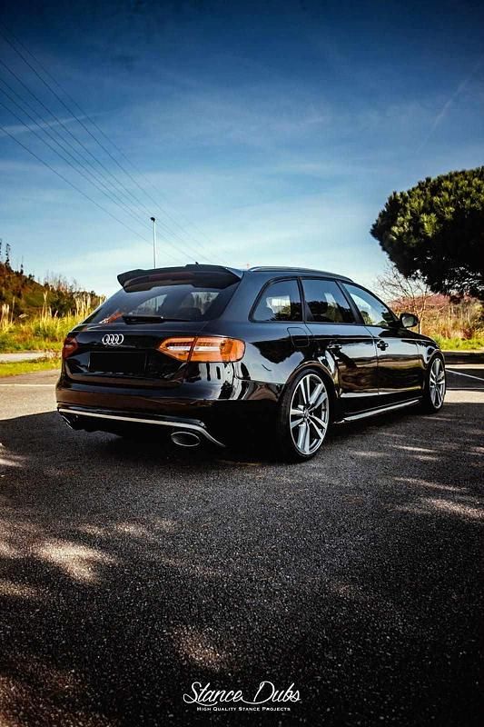 Usado Audi A4 190 HP (139 kW) 2016 Preto Carrinha