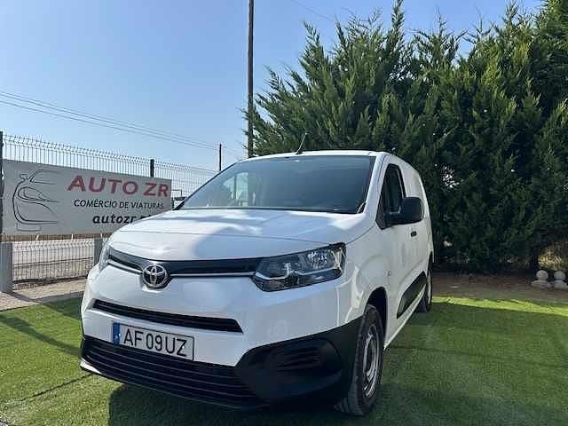 Branco Usado 2021 Toyota Proace Van | € 11.900 (Preço justo) - Imagem 1/4