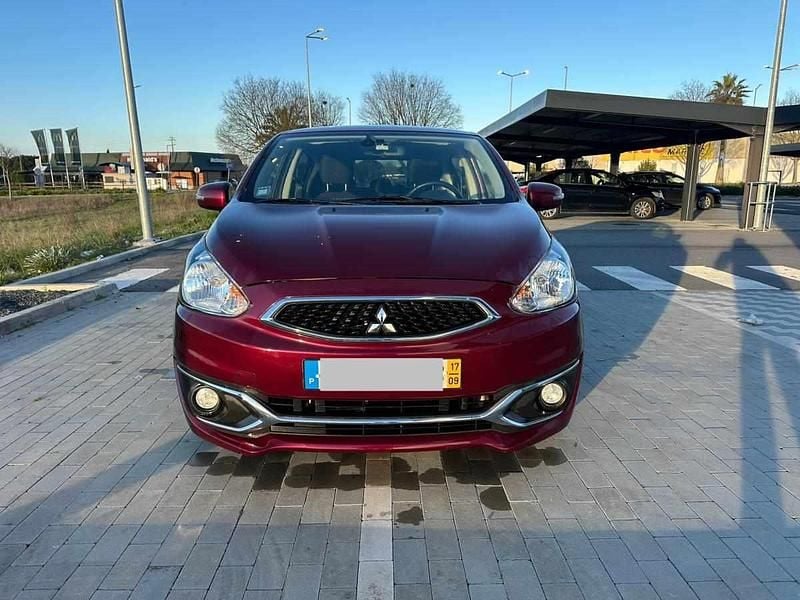 Vermelho Usado 2017 Mitsubishi Space Star Citadino | € 9.900 (Preço justo) - Imagem 1/4