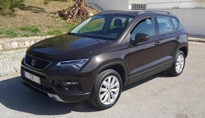 Usado Seat Ateca Ecomotive 116 HP (85 kW) 2020 Outra SUV