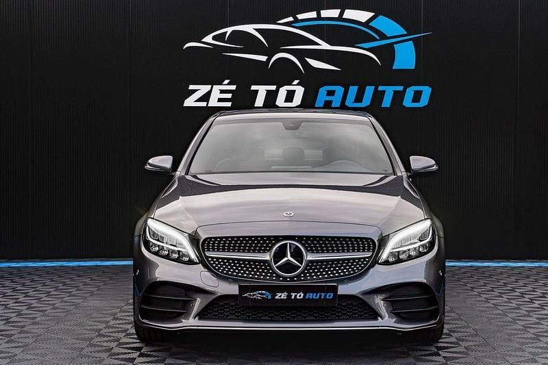 Usado Mercedes C220 194 HP (142 kW) 2019 Cinza Sedan