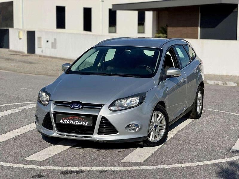Cinzento Usado 2014 Ford Focus Carrinha | € 10.000 (Caro) - Imagem 1/4