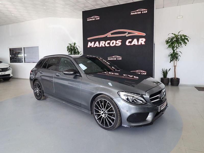 Cinza Usado 2017 Mercedes C220 AMG line Carrinha | € 27.900 - Imagem 1/4