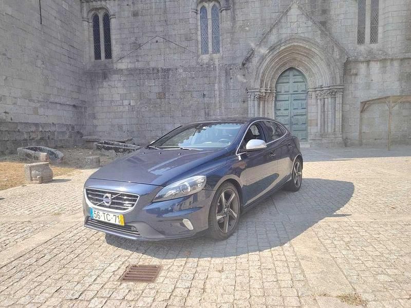 Usado 2013 Volvo V40 R-Design Carrinha | € 8.900 (Bom preço) - Imagem 1/4