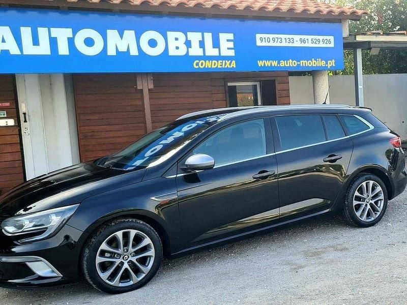Cinzento Usado 2017 Renault Mégane IV Carrinha | € 12.950 (Preço justo) - Imagem 1/4