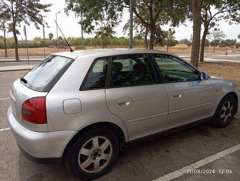 Usado 1999 Audi A3 Sedan | € 1.900 (Super Preço) - Imagem 1/4