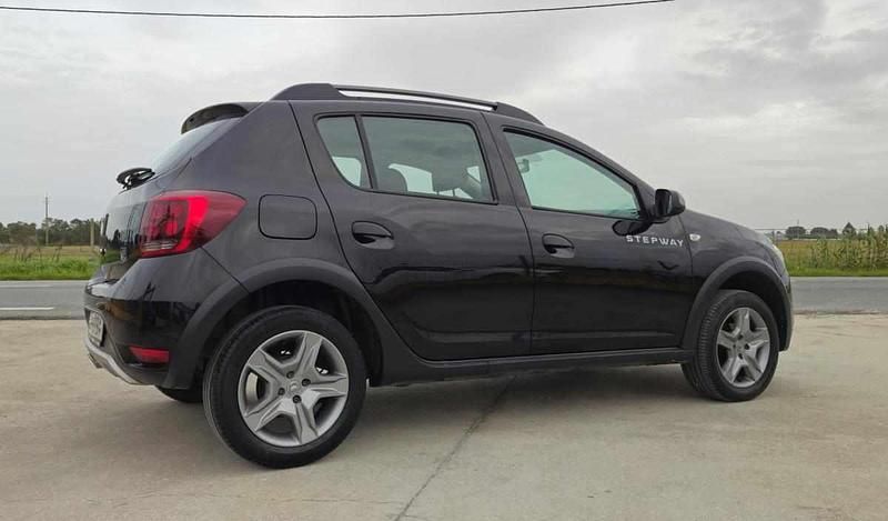 Usado Dacia Sandero 91 HP (66 kW) 2021 Preto Citadino