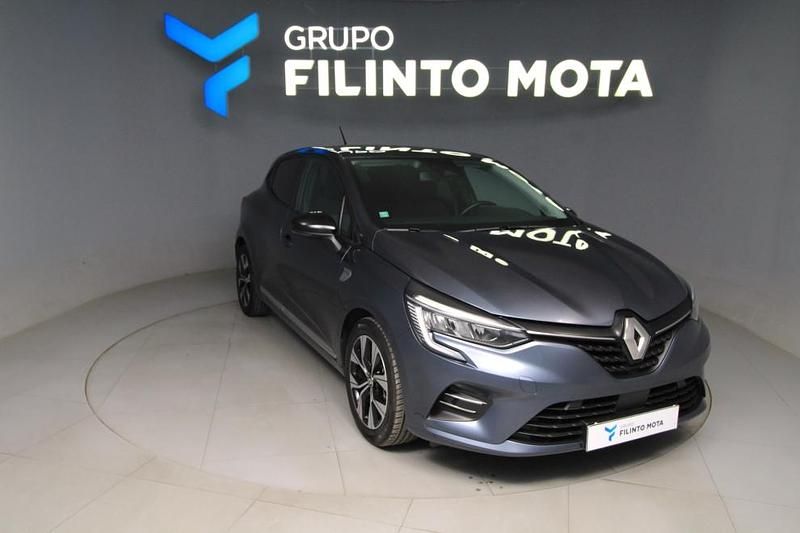 Cinzento Usado 2022 Renault Clio V Evolution | € 15.940 (Preço justo) - Imagem 1/1