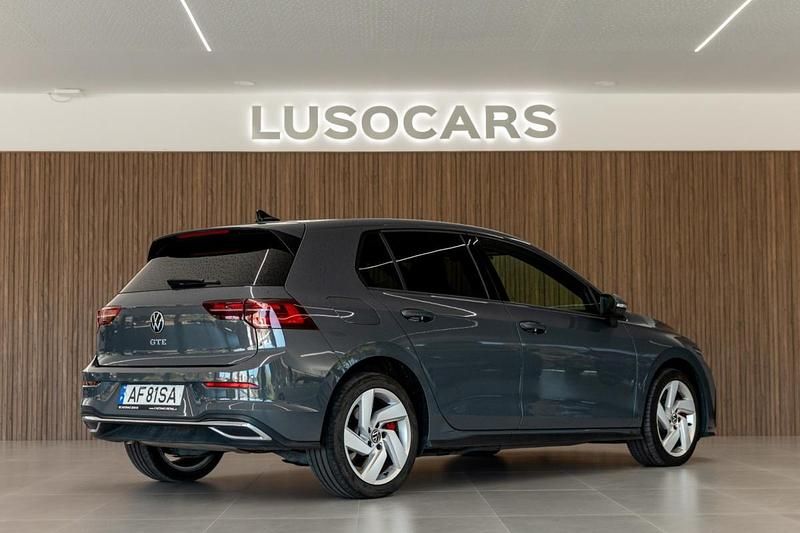 Usado VW Golf VIII 245 HP (180 kW) 2021 Cinzento