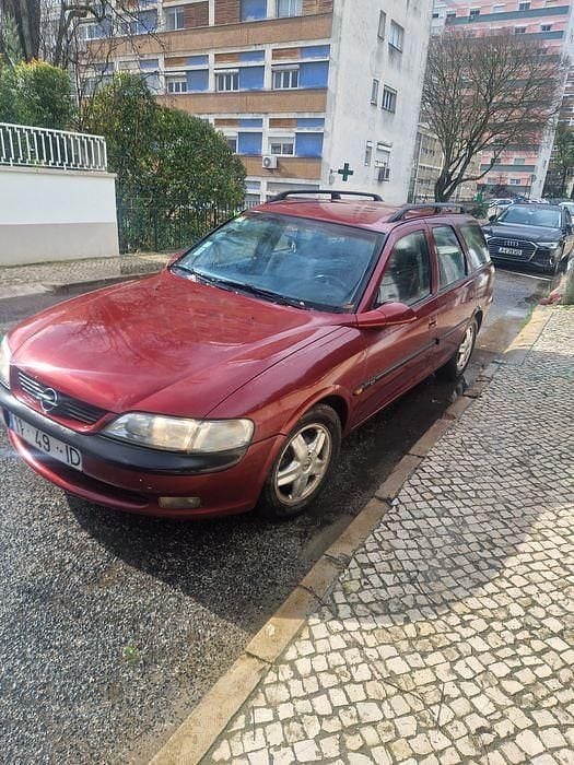 Usado 1997 Opel Vectra Sedan | € 1.200 - Imagem 1/1