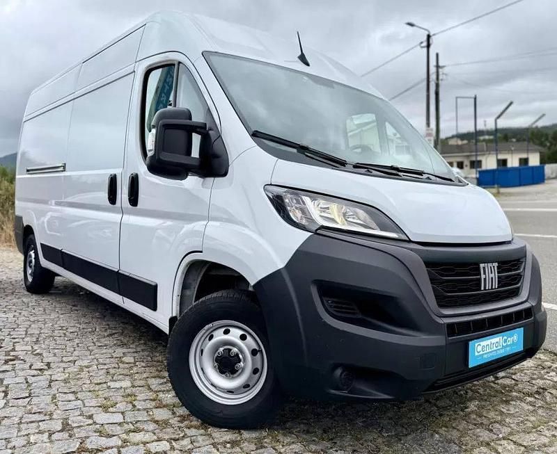 Branco Usado 2023 Fiat Ducato Van | € 28.950 (Super Preço) - Imagem 1/4