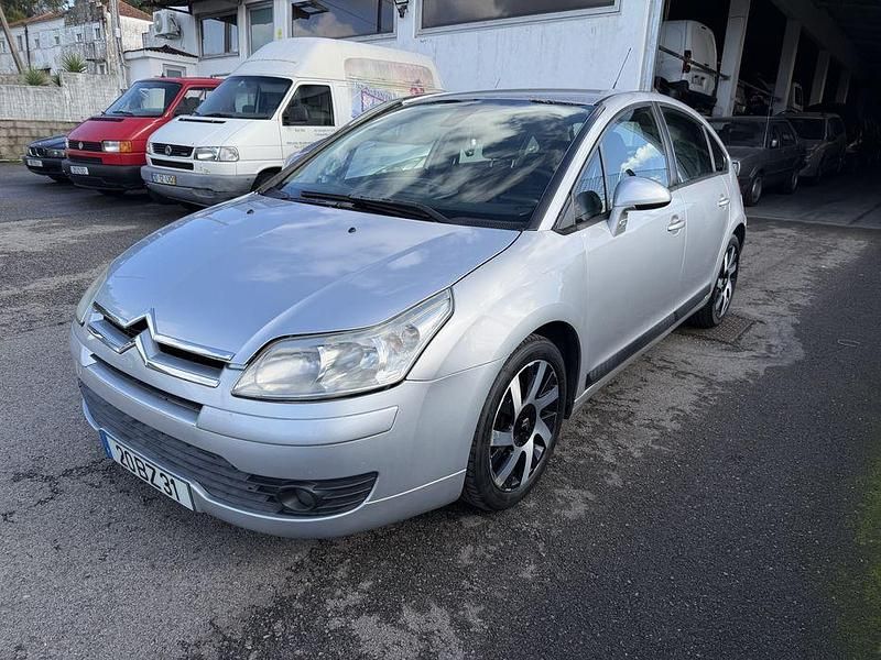 Usado 2006 Citroën C4 Sedan | € 3.990 (Bom preço) - Imagem 1/4