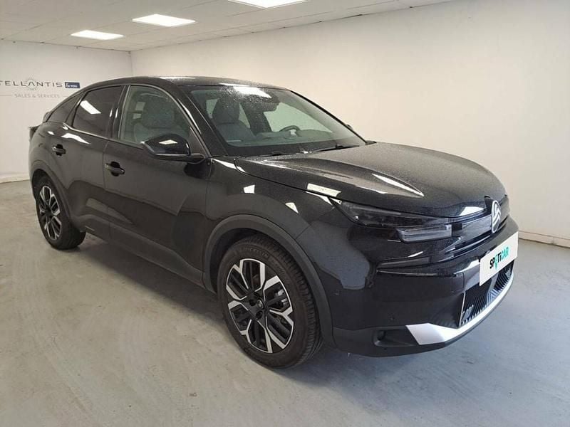 Usado Citroën e-C4 114 kW (156 HP) 2025 Preto Sedan