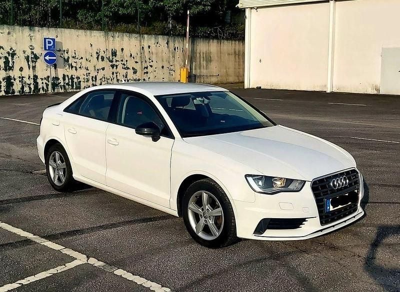 Usado 2015 Audi A3 Sedan | € 11.750 (Super Preço) - Imagem 1/4
