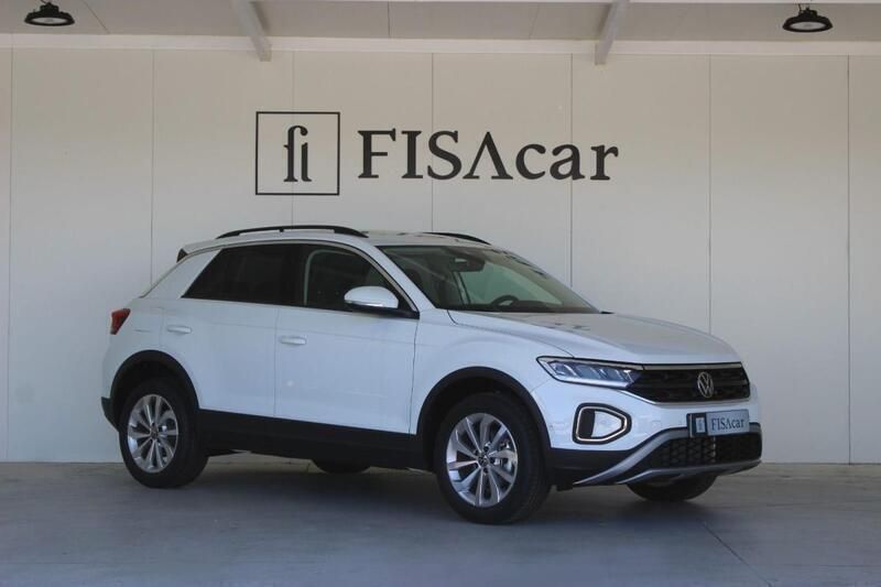 Branco Novo 2024 VW T-Roc SUV | € 28.900 (Preço justo) - Imagem 1/4