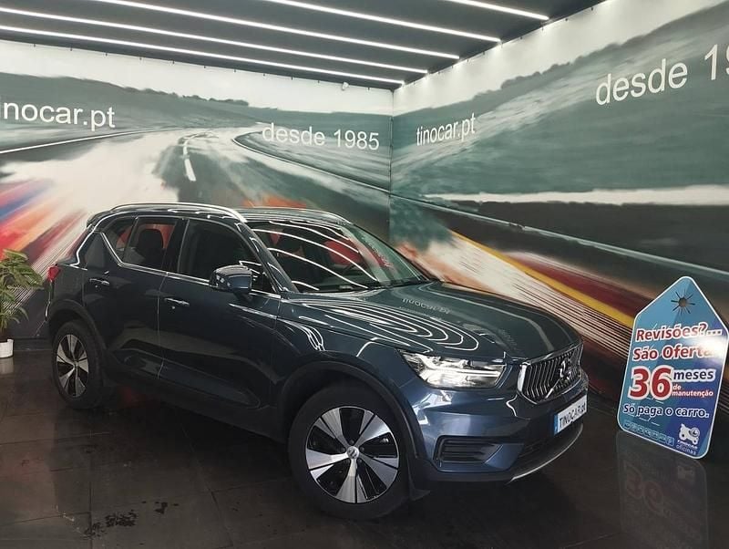 Azul Usado 2020 Volvo XC40 SUV | € 27.699 (Preço justo) - Imagem 1/4