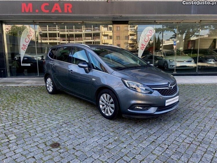 Cinza Usado 2017 Opel Zafira Dynamic Monovolume | € 13.999 (Preço justo) - Imagem 1/1