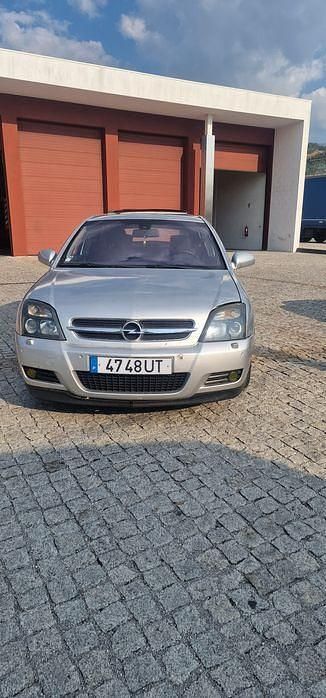 Usado 2003 Opel Vectra GTS S Sedan | € 2.000 - Imagem 1/4