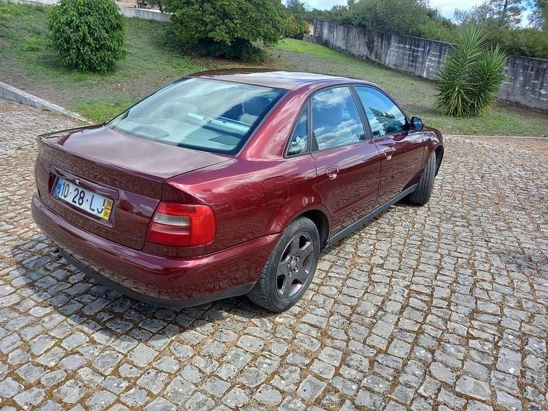 Usado 1998 Audi A4 Sedan | € 4.000 - Imagem 1/4